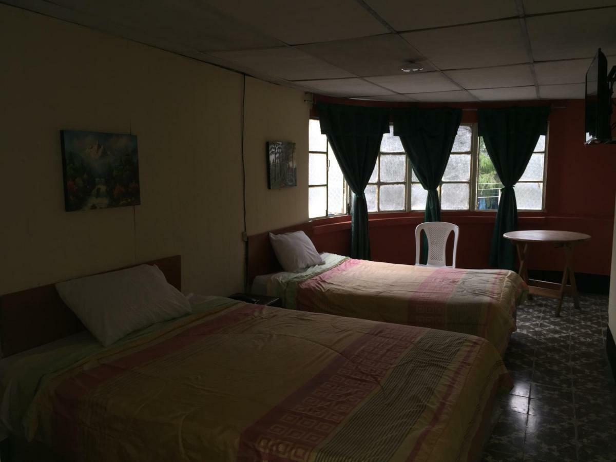 Hotel Mayesstic Guatemala City Exterior foto